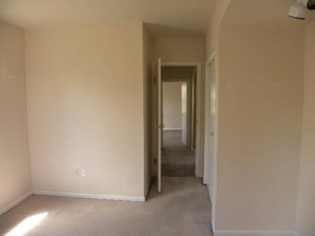 1928 E HOFFMAN Ave - Photo 18