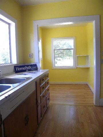 8814 E BROADWAY Ave - Photo 7