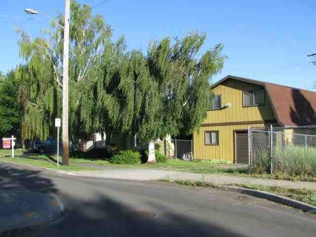 227 W Glass - Photo 3