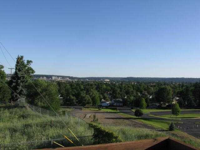 227 W Glass - Photo 7