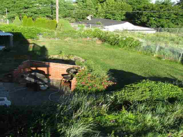 227 W Glass - Photo 8
