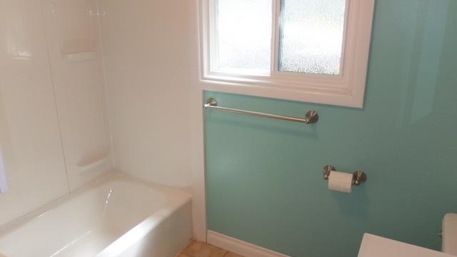 3122 N Normandie St - Photo 7