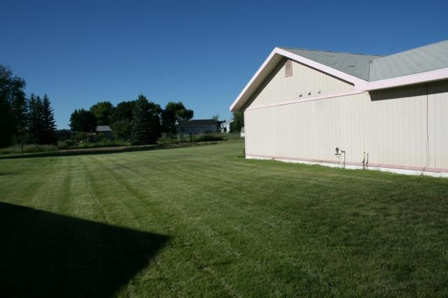 1405 E 3RD Ave - Photo 18