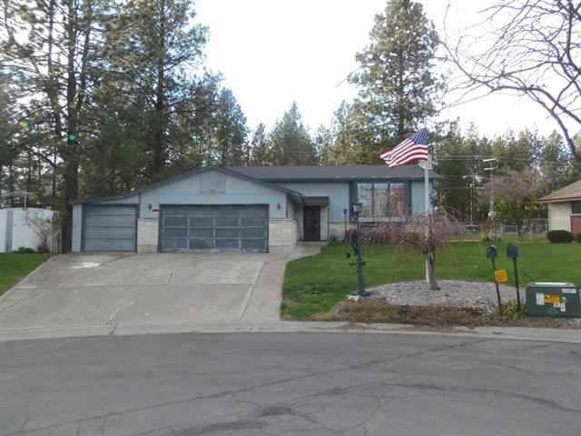 11819 N MADISON - Photo 1