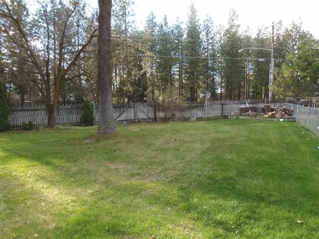 11819 N MADISON - Photo 2