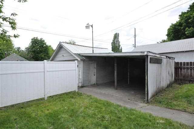 1924 E Empire Ave - Photo 15