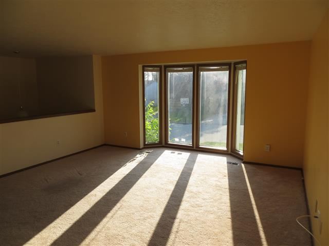 920 S Calvin Rd - Photo 3
