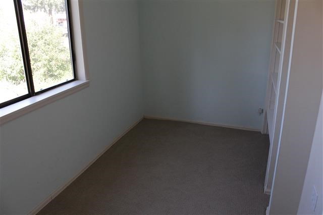 301 Marshall St - Photo 11