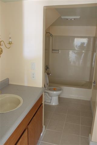 301 Marshall St - Photo 12