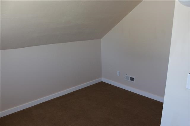 301 Marshall St - Photo 9
