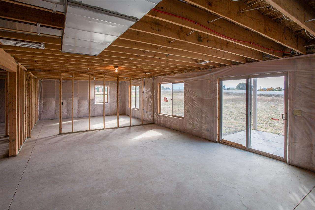 20722 E Happy Trails Ln - Photo 14