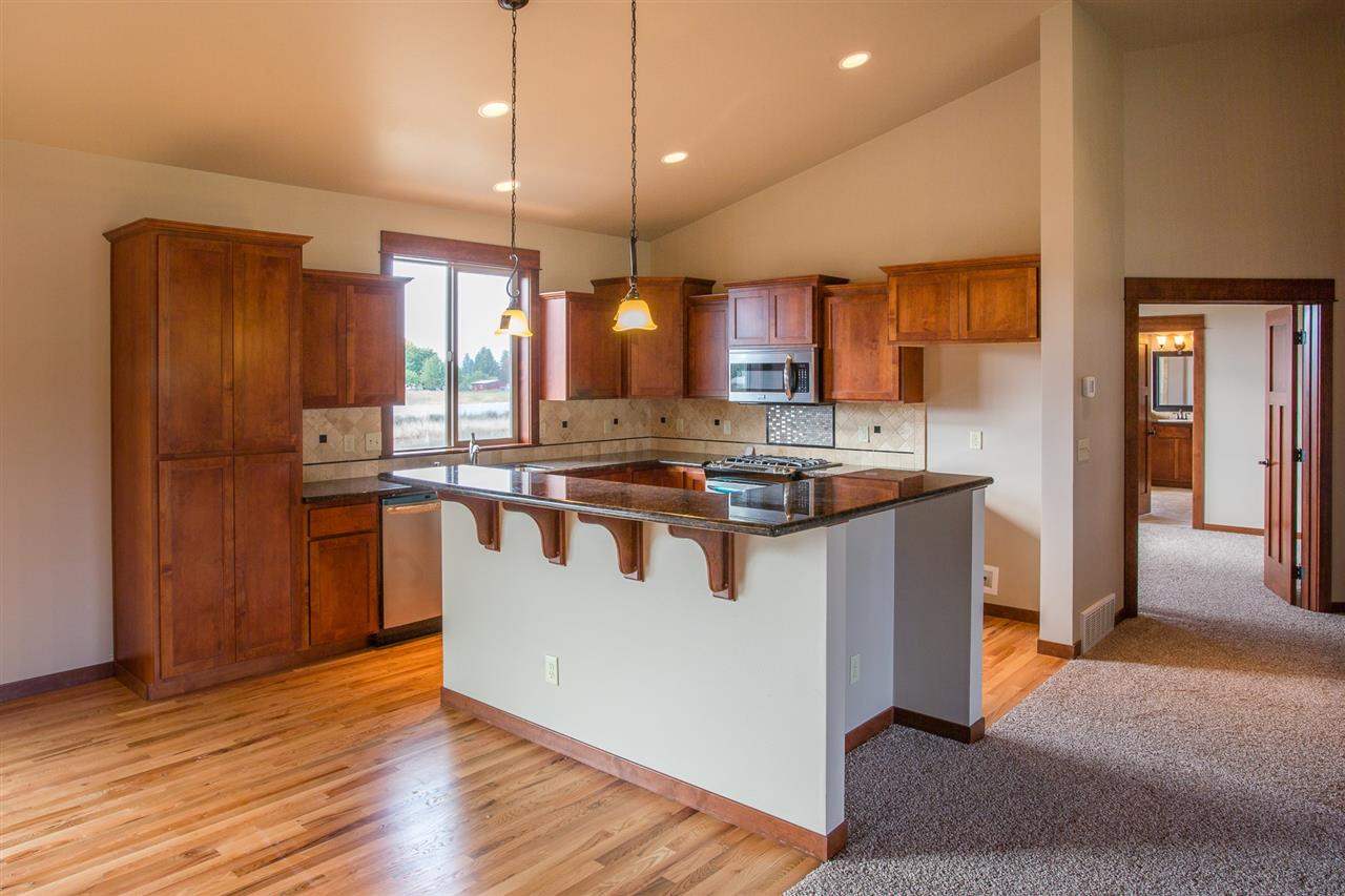 20722 E Happy Trails Ln - Photo 3