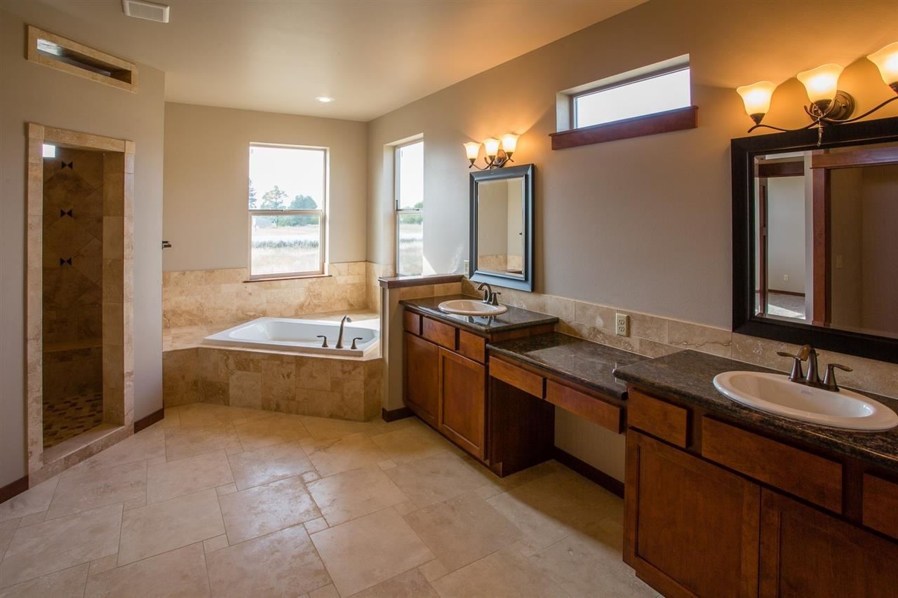 20722 E Happy Trails Ln - Photo 8