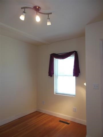 228 E SANSON - Photo 6