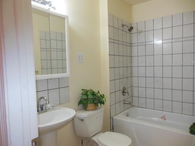 228 E SANSON - Photo 8