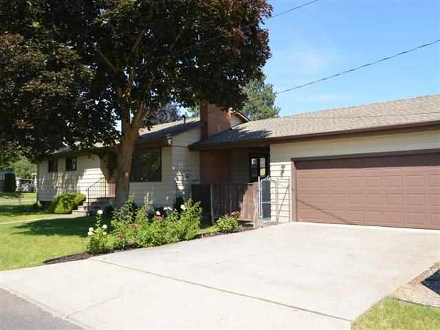 5008 N Bemis St - Photo 2