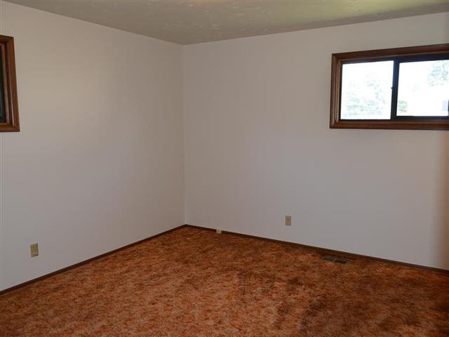 5008 N Bemis St - Photo 10