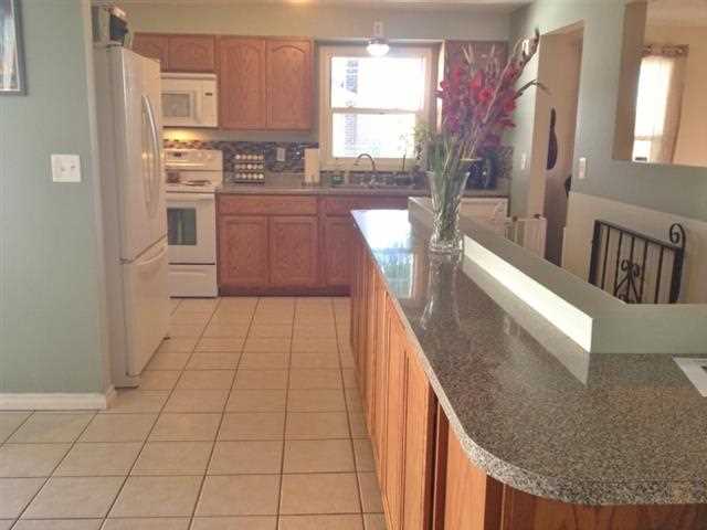 4518 N Royal Ct - Photo 4