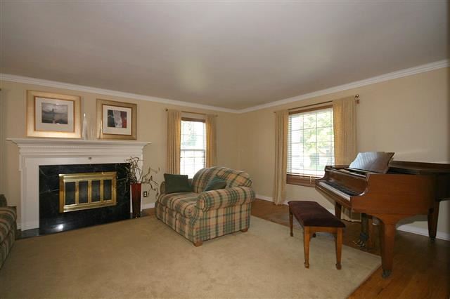 1424 E Pinecrest Rd - Photo 3