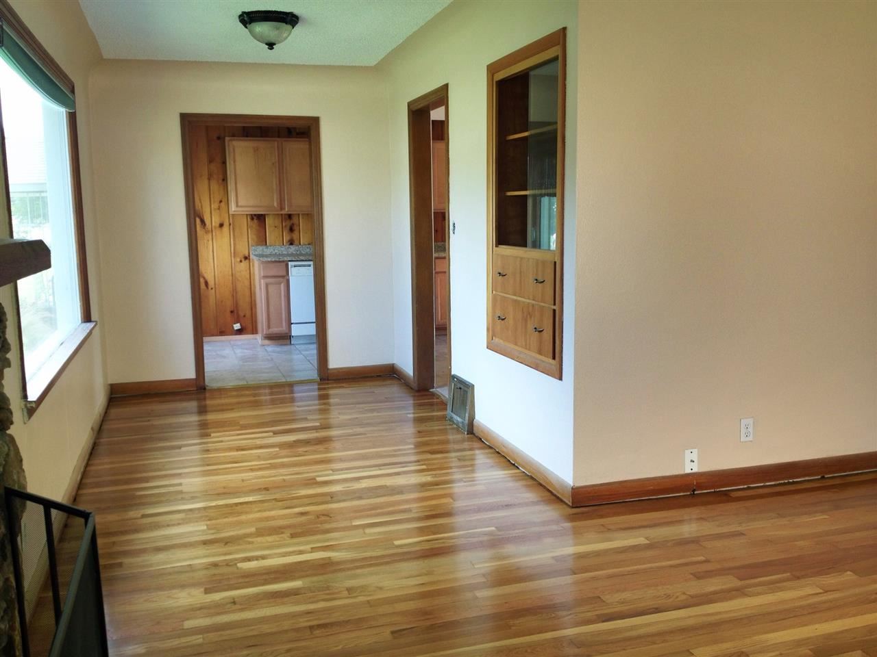 2323 W Providence - Photo 5