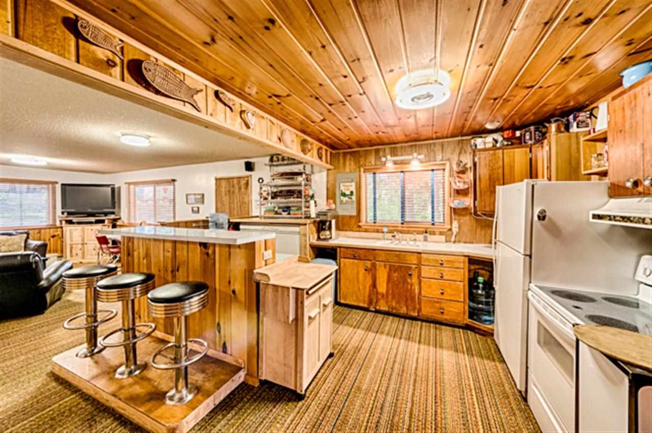 102 KOHLES BEACH Dr - Photo 4