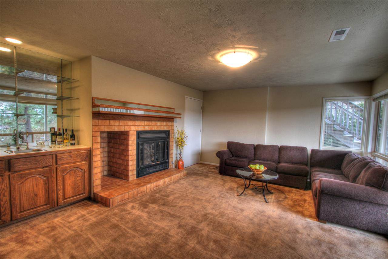 2027 S Parkwood Cir - Photo 15