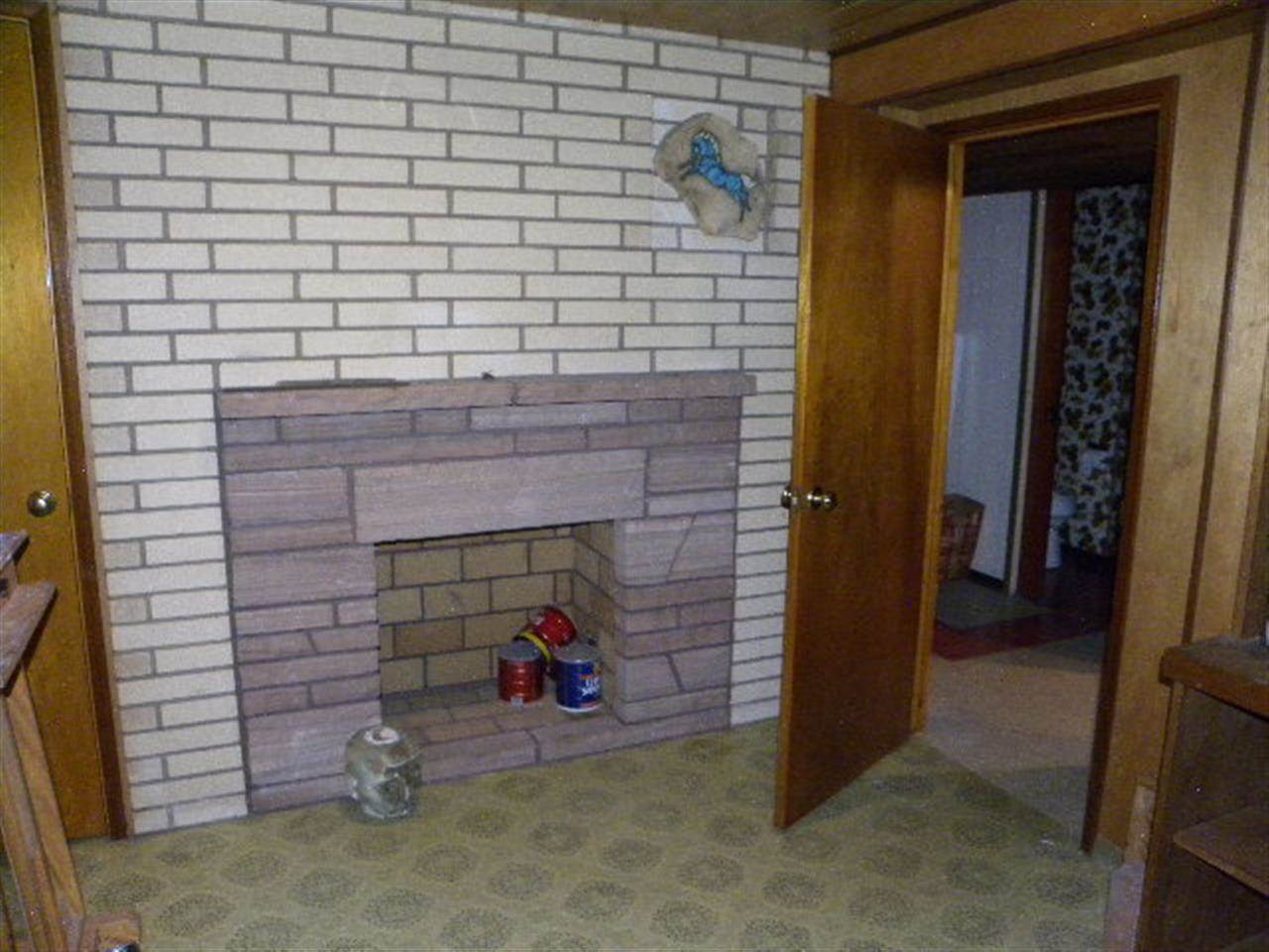 1006 W 15TH - Photo 13