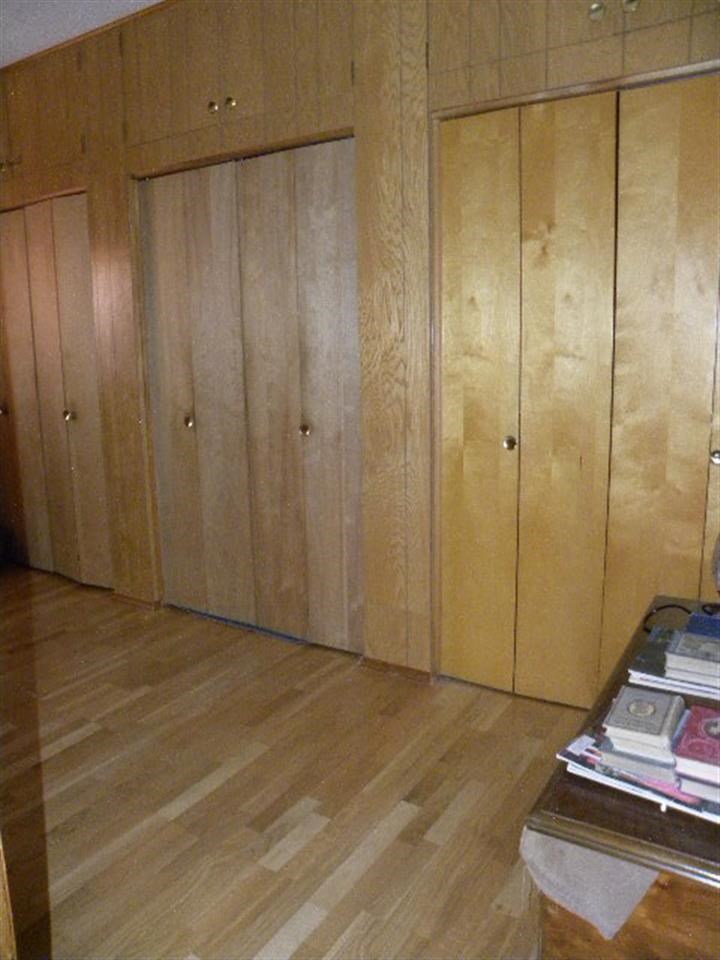 1006 W 15TH - Photo 7