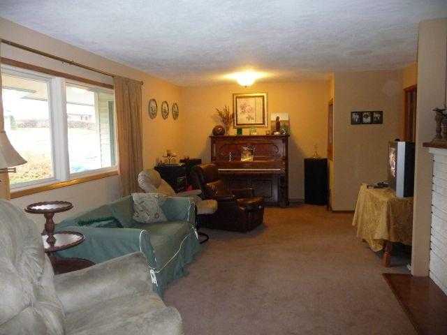 13205 E 23rd Ave - Photo 4