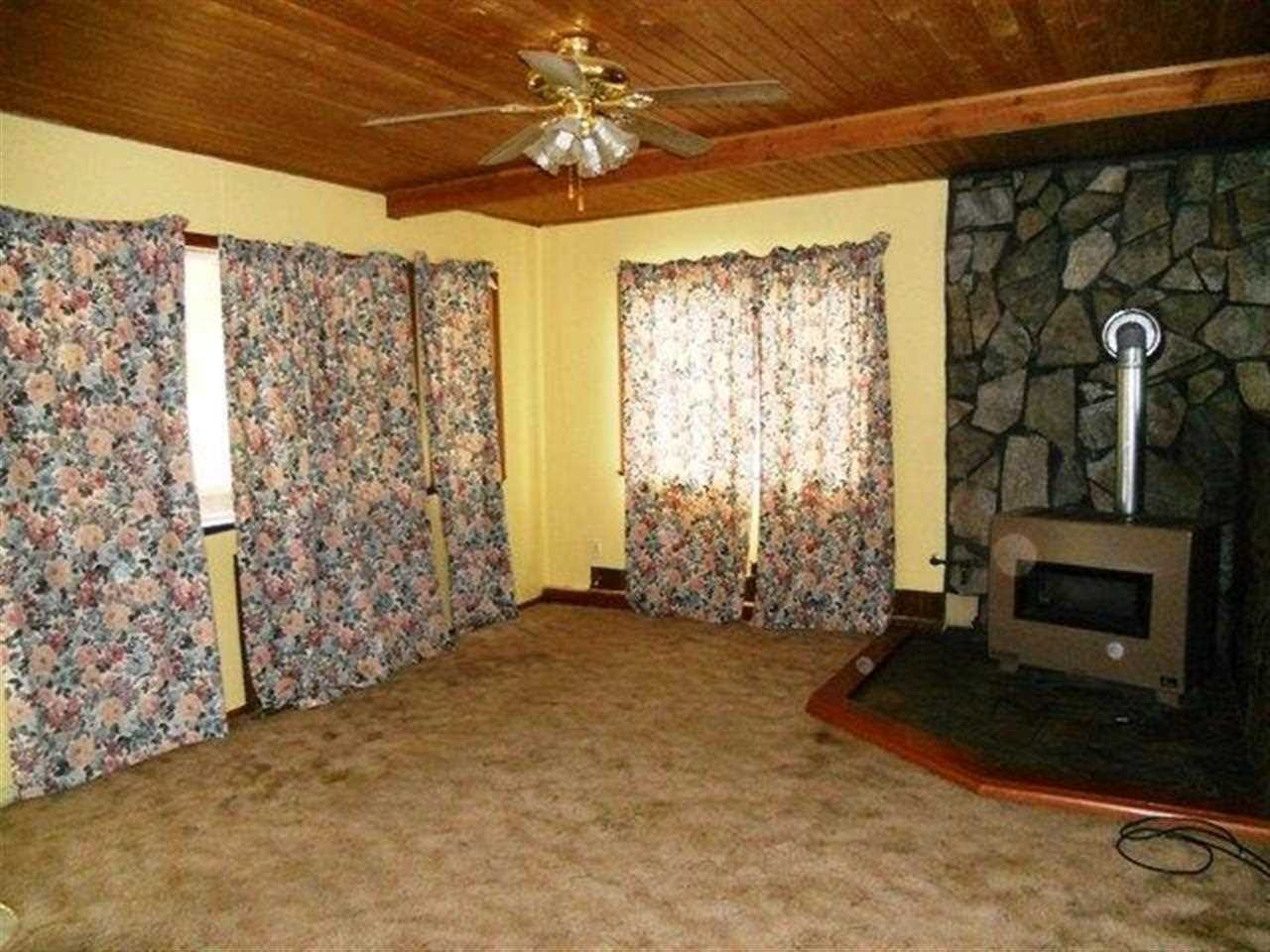 24896 Hwy 395 - Photo 6