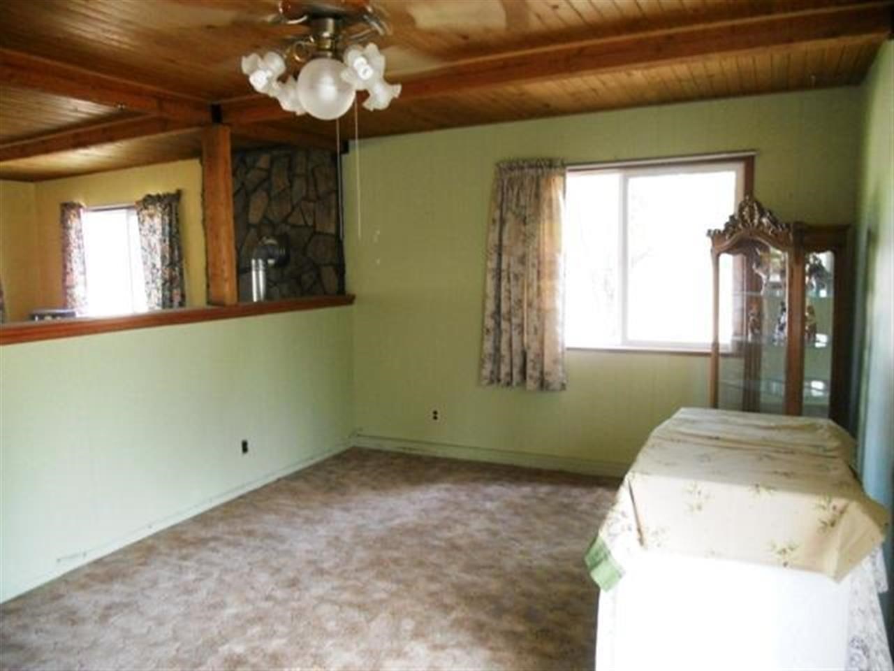 24896 Hwy 395 - Photo 8