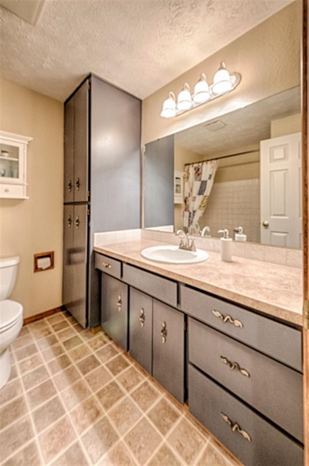 402 E ST. THOMAS MOORE Way - Photo 12