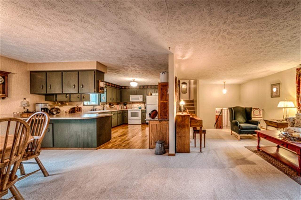 402 E ST. THOMAS MOORE Way - Photo 4