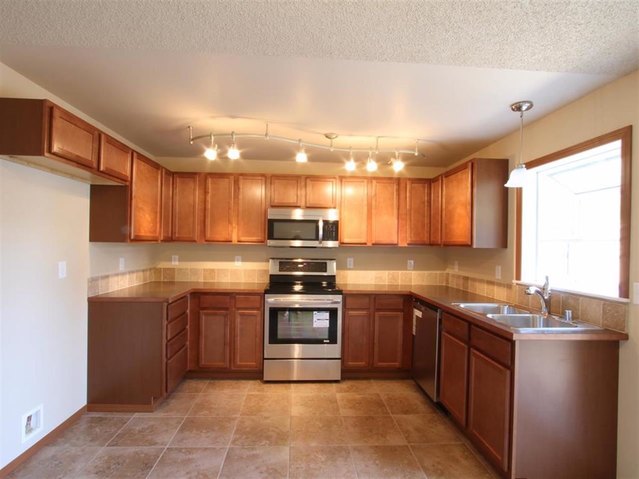 10011 E 10th Ave - Photo 4
