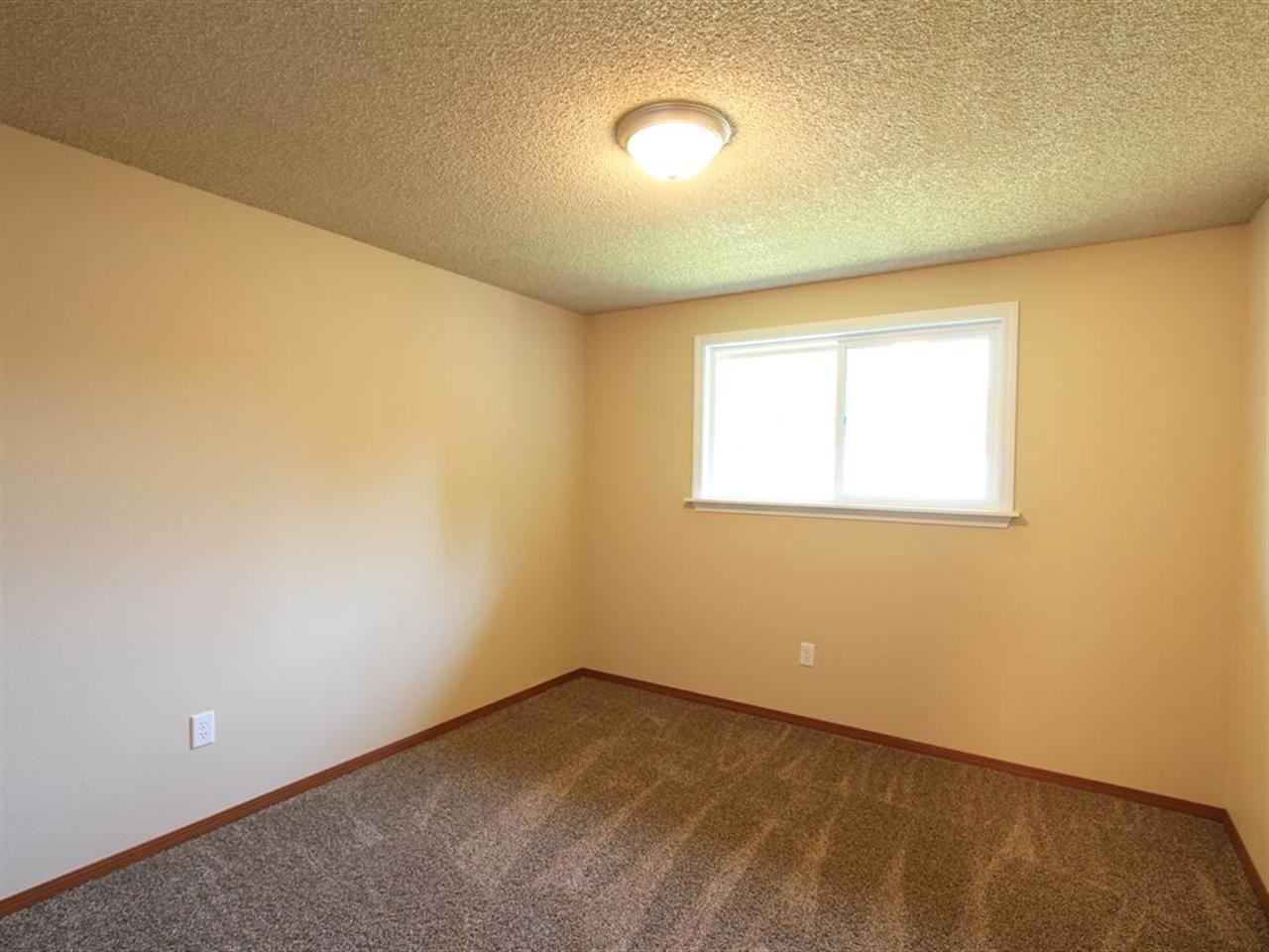 10011 E 10th Ave - Photo 10