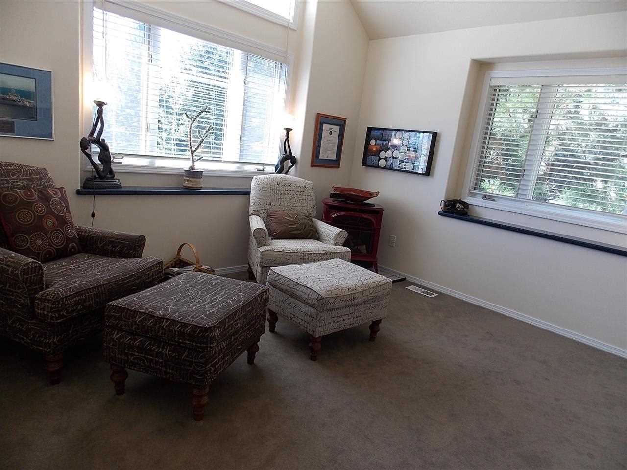 2023 S Parkwood Circle - Photo 4