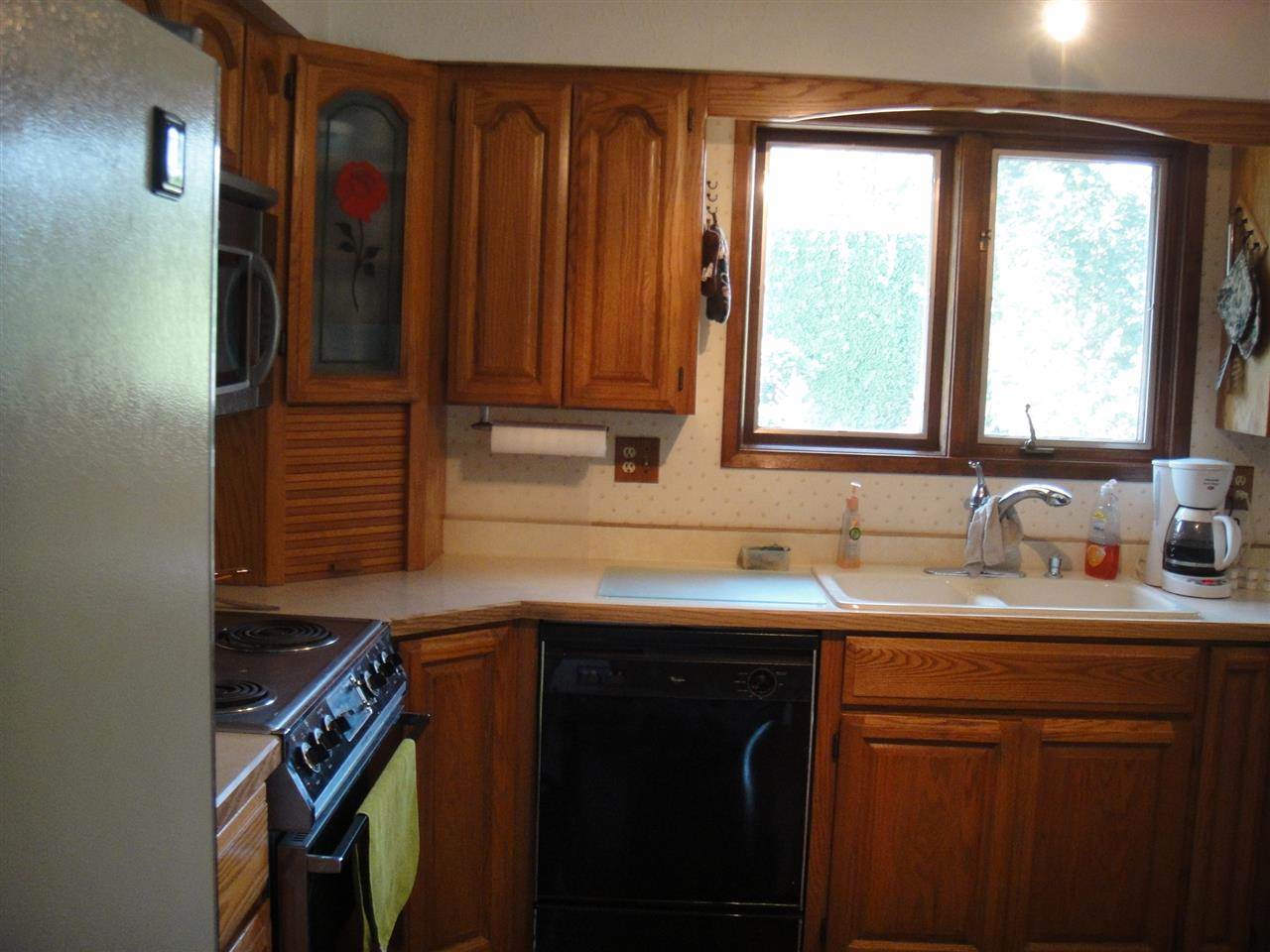 2635 E Thurston Ave - Photo 4