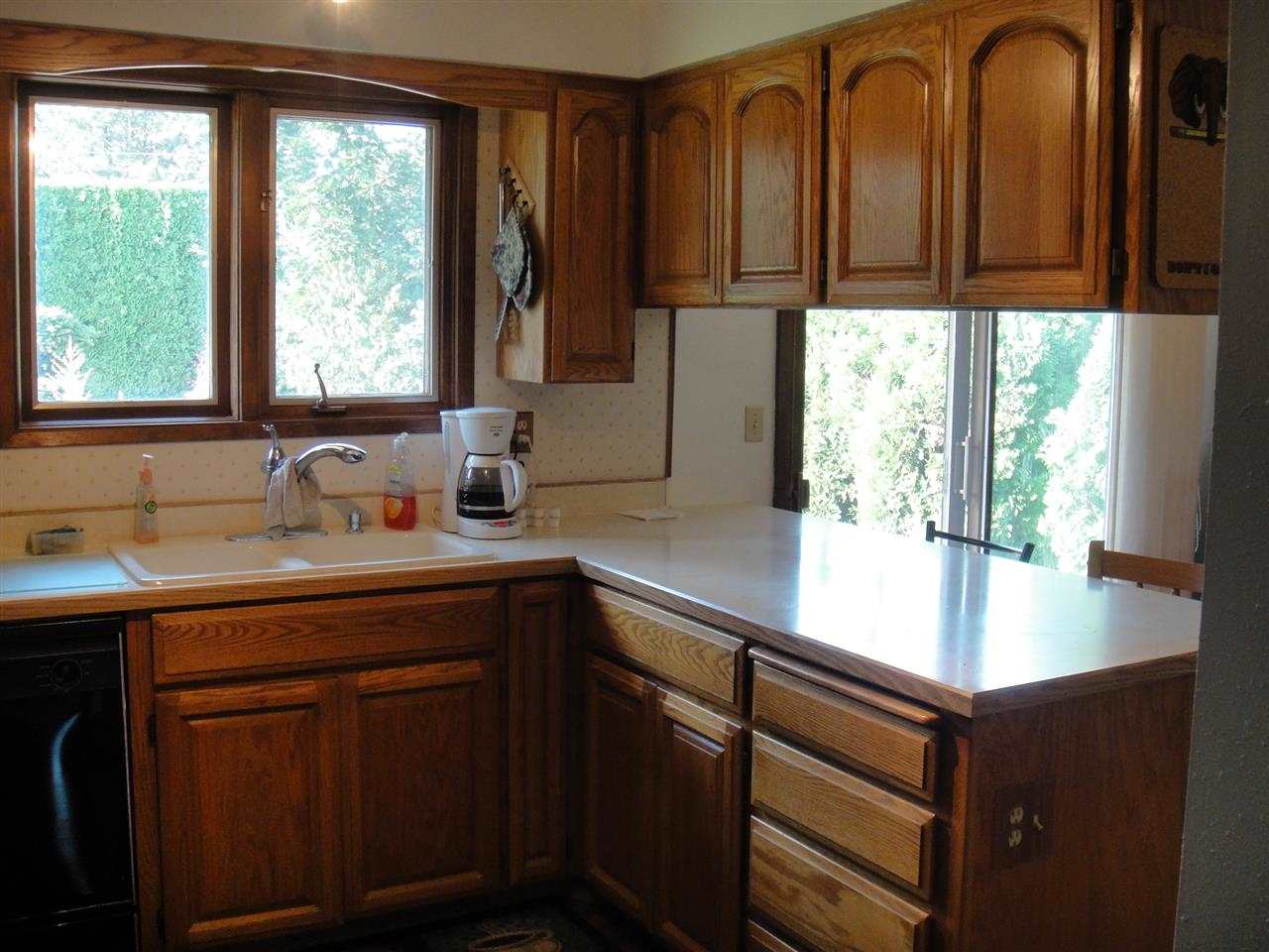 2635 E Thurston Ave - Photo 5