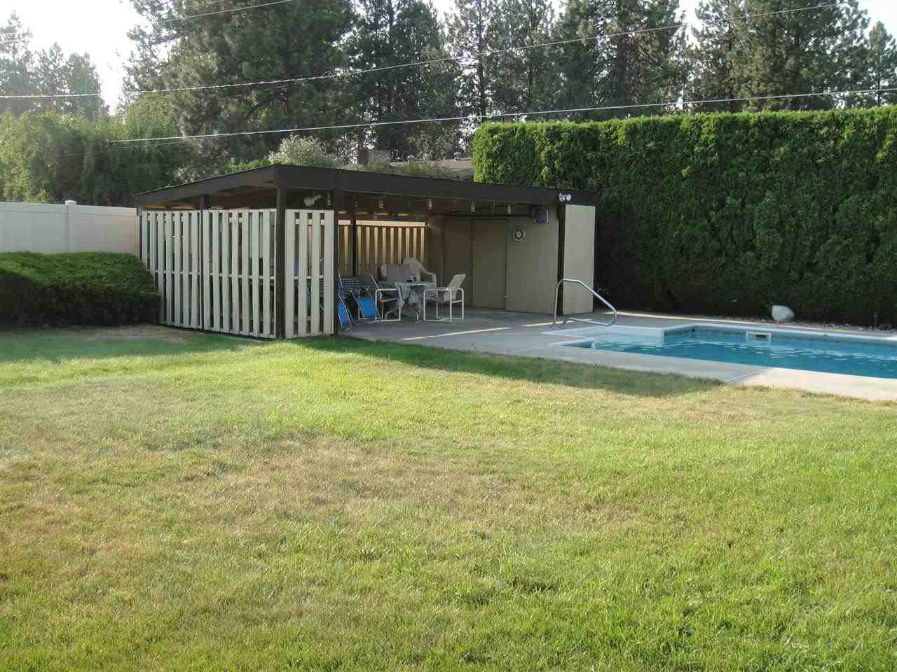 2635 E Thurston Ave - Photo 8