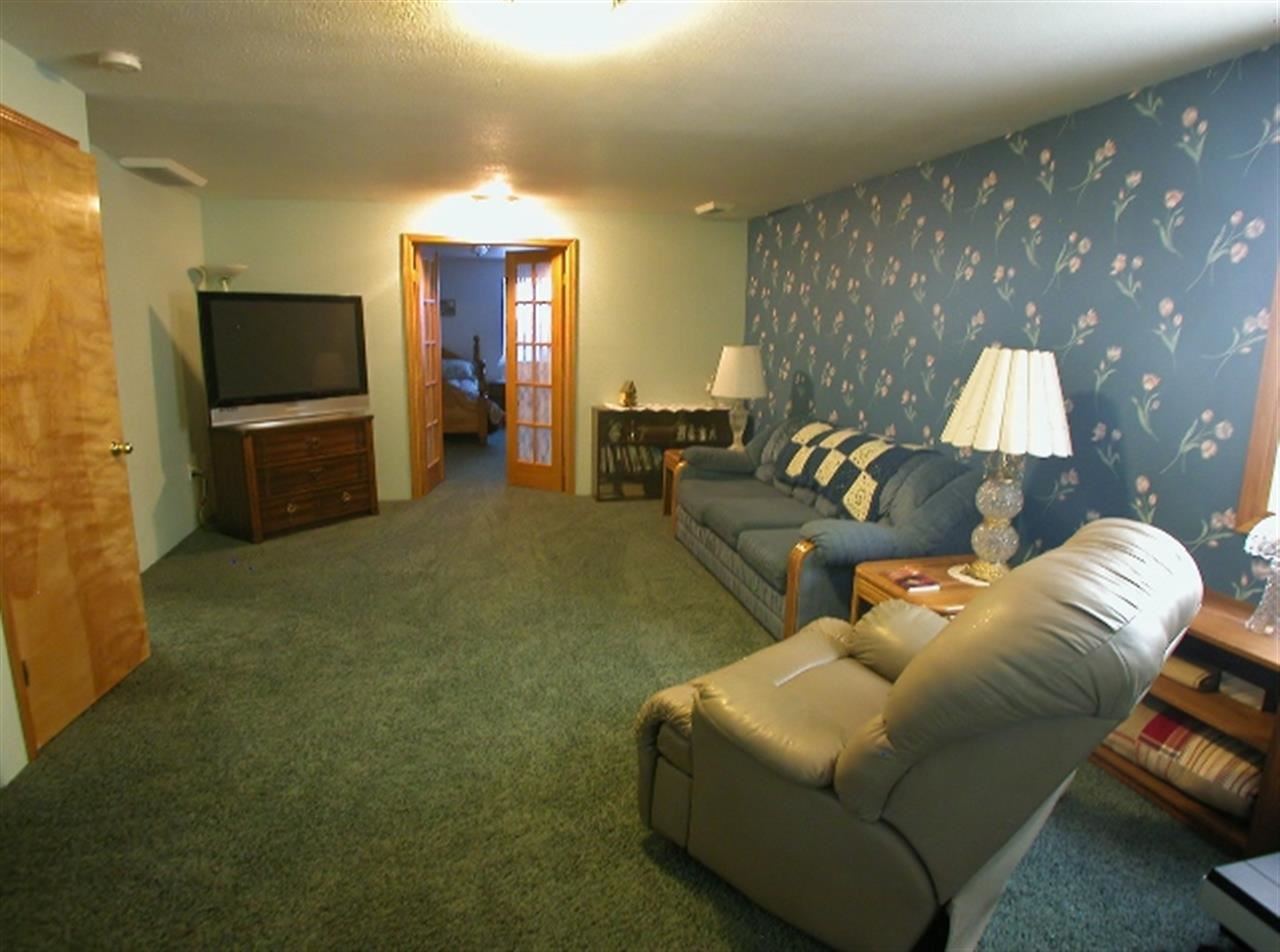 6704 N Royal - Photo 18