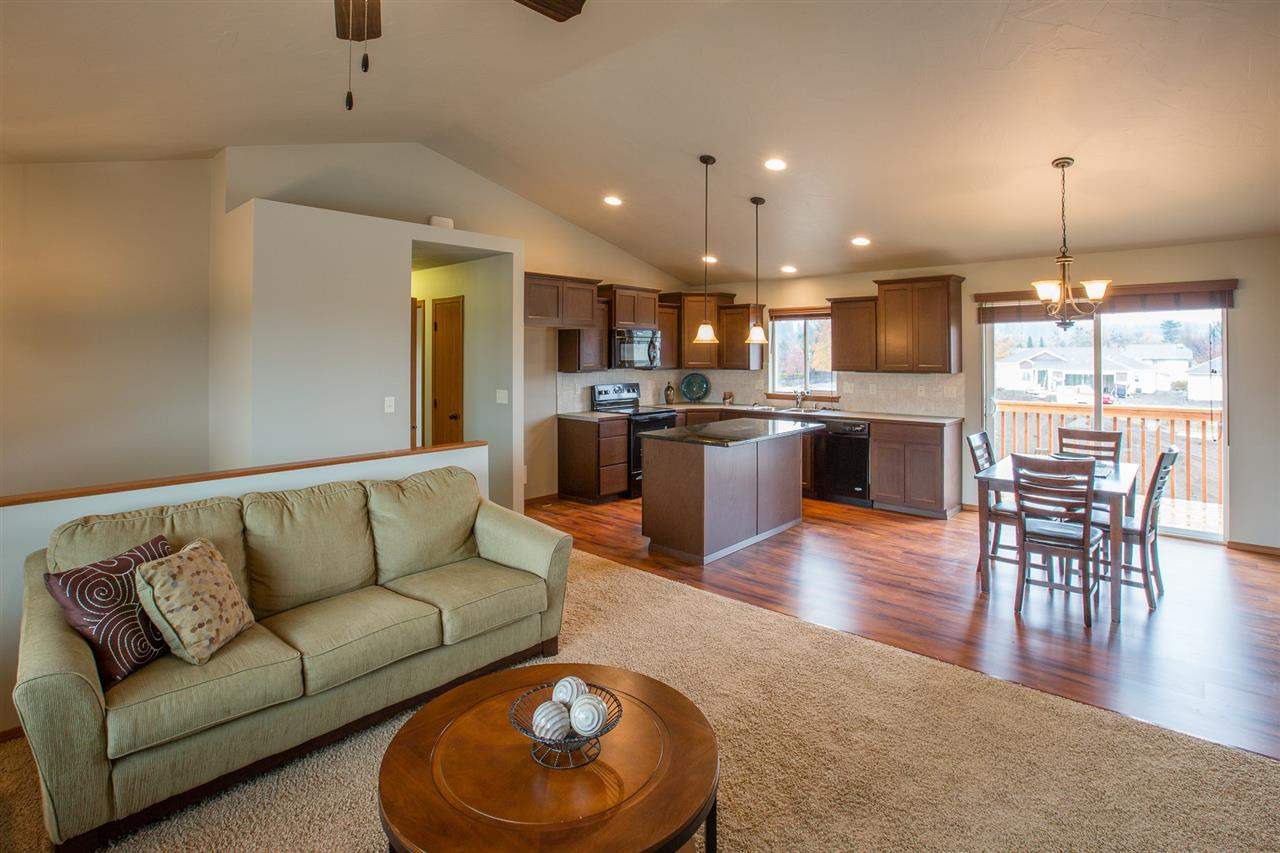 5230 N Mayhew Rd - Photo 8
