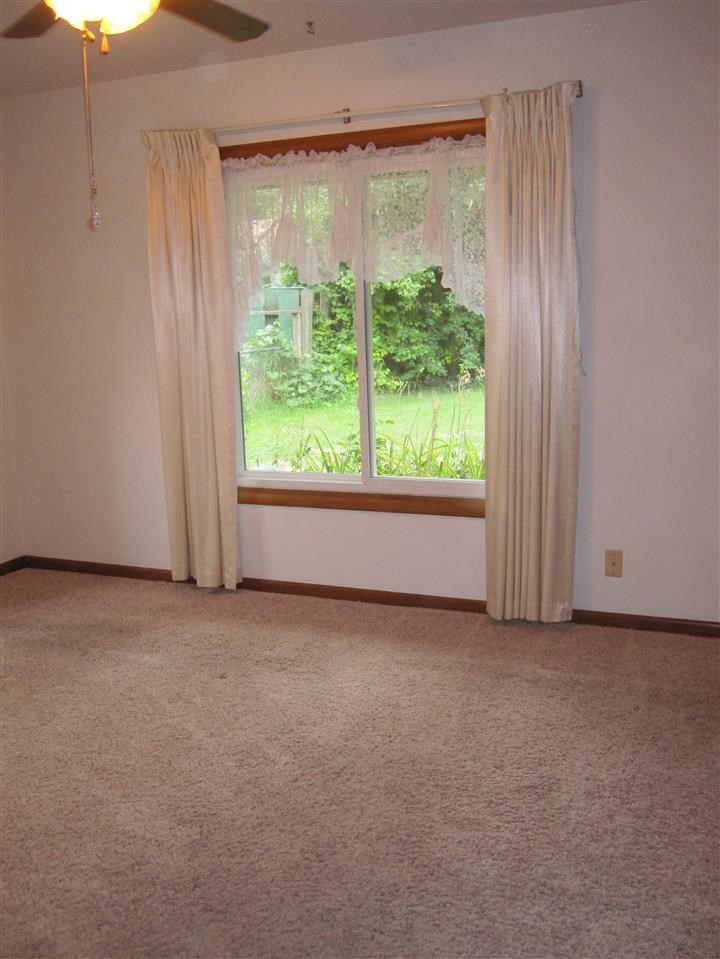 131 W 37th Ave - Photo 6