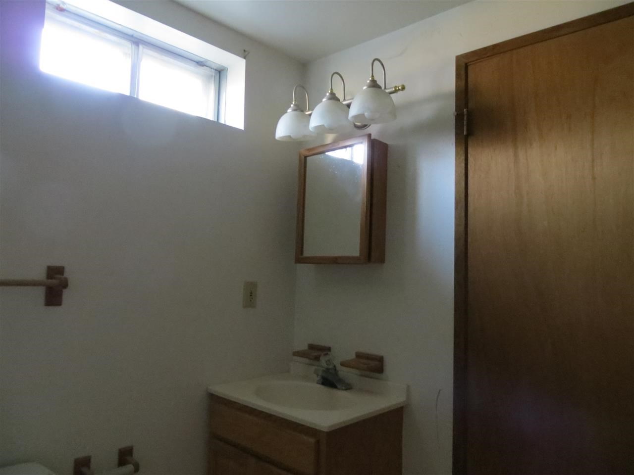 14407 E 12th Avenue - Photo 8