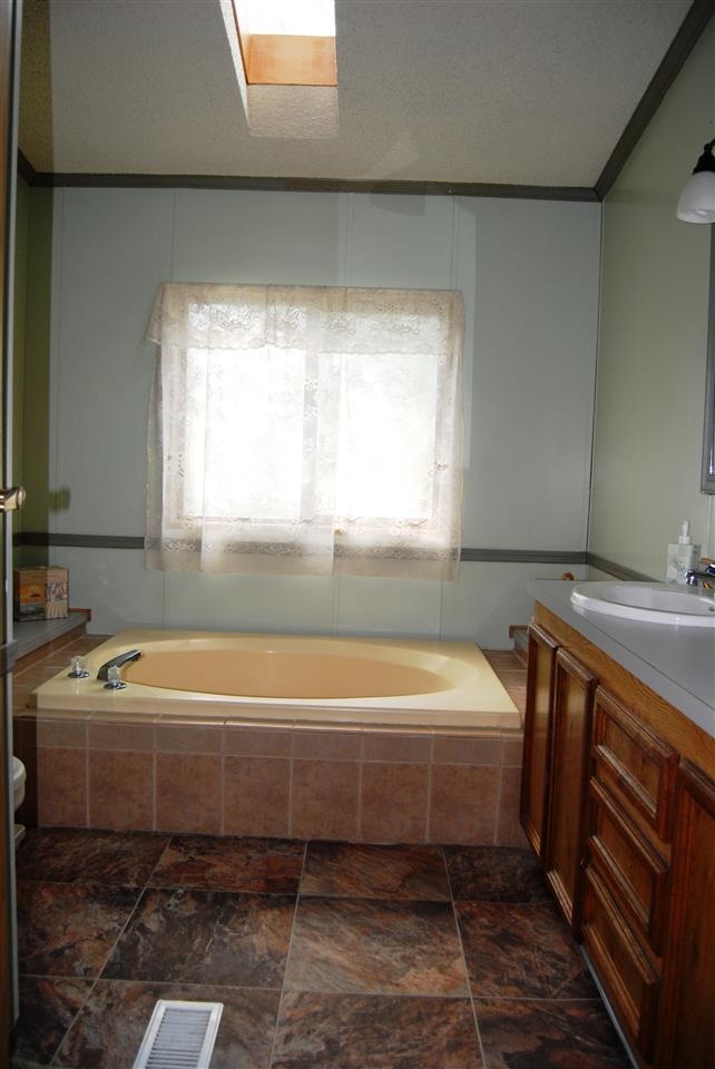 9214 N Campbell Rd - Photo 12