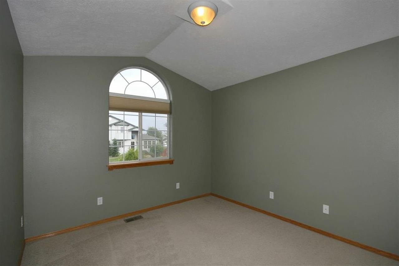 7903 N Milton Ct - Photo 11