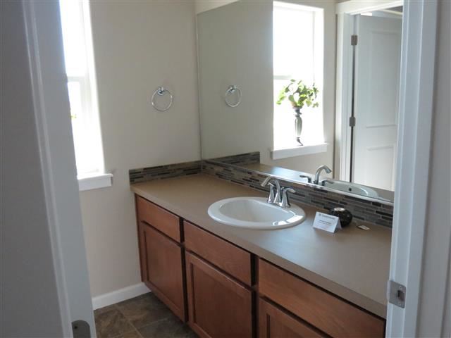816 E COLBERT - Photo 12