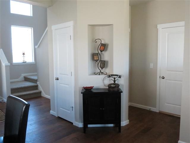 816 E COLBERT - Photo 3