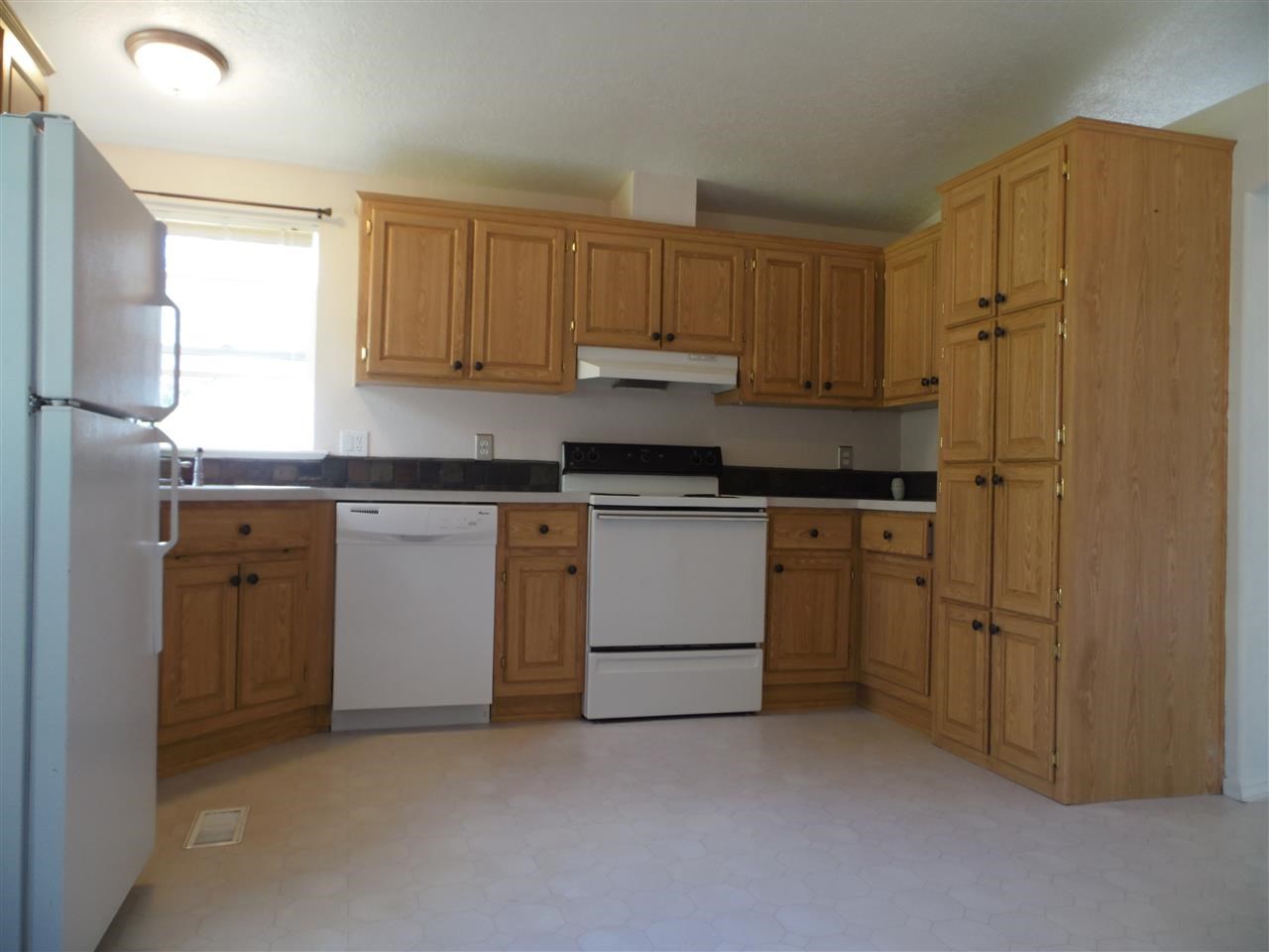 27818 W Tucker Prairie Rd - Photo 4