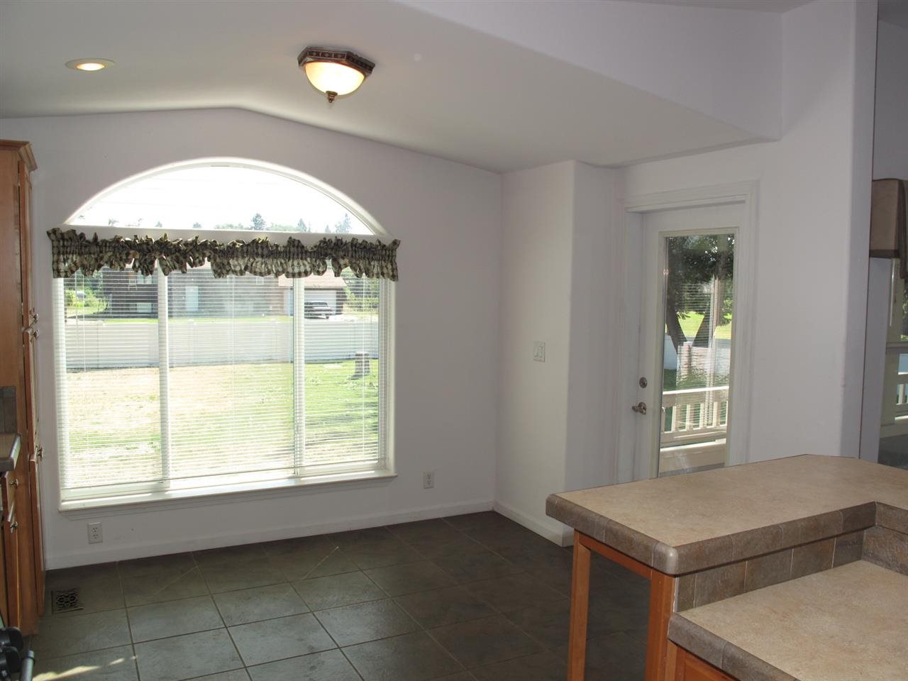 7625 N Regal St - Photo 7