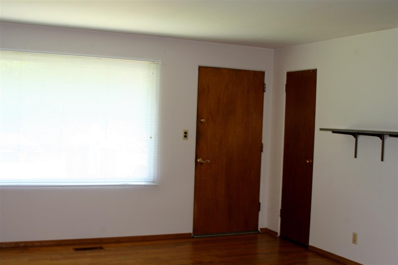1326 W Nebraska Ave - Photo 4